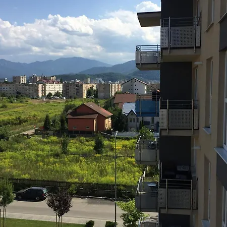 Norva - Coresi Mall Mountain View Appartement *