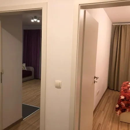 Norva - Coresi Mall Mountain View Appartement Braşov